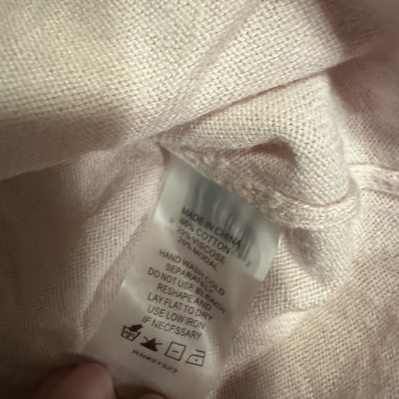 Vince Camuto Women's Light/Pale Pink Cold Shoulder Top - Picture 4 of 4